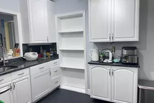 556 Anne St, Huntingdon Valley, PA 19006 - Photo 18