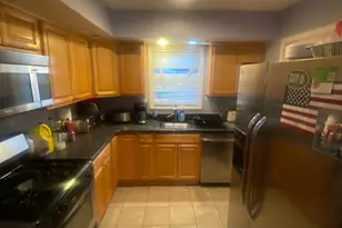 633 Turf Ln, Conshohocken, PA 19428 - Photo 4