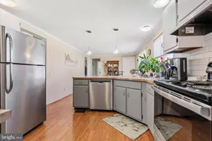 74 Longwood Pl, North Wales, PA 19454 - Photo 6