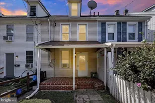 348 Lincoln Ave, Pottstown, PA 19464 - Photo 2