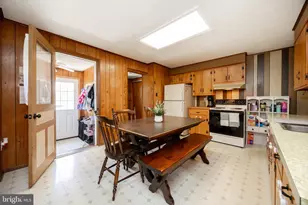 121 Jefferson St, East Greenville, PA 18041 - Photo 14