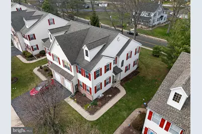 111 Raintree Crossing, Hatfield, PA 19440 - Photo 2