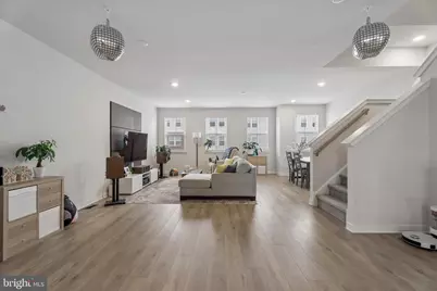 46 Continental Way, Bridgeport, PA 19405 - Photo 2