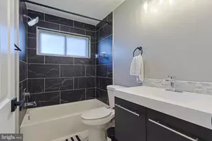 1950 Valley, Meadowbrook, PA 19046 - Photo 28