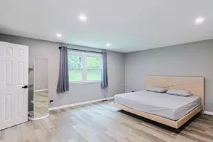 1950 Valley, Meadowbrook, PA 19046 - Photo 18