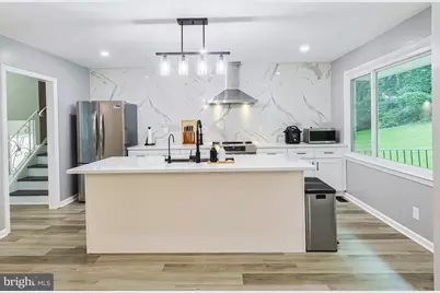 1950 Valley, Meadowbrook, PA 19046 - Photo 12