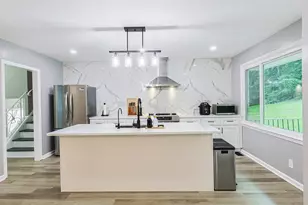 1950 Valley, Meadowbrook, PA 19046 - Photo 12