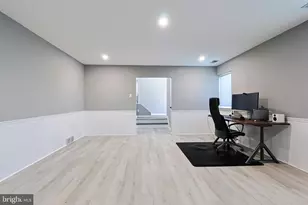 1950 Valley, Meadowbrook, PA 19046 - Photo 30