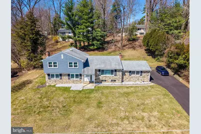 1950 Valley, Meadowbrook, PA 19046 - Photo 4