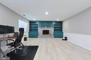 1950 Valley, Meadowbrook, PA 19046 - Photo 26