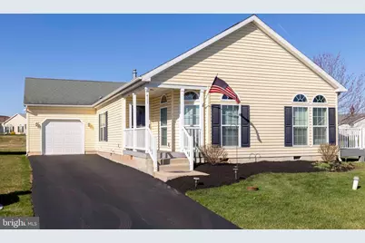 411 Dandelion Drive, Blue Bell, PA 19422 - Photo 2