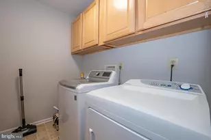 406 Merion Hill Ln, Conshohocken, PA 19428 - Photo 32