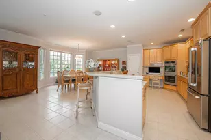 406 Merion Hill Ln, Conshohocken, PA 19428 - Photo 10