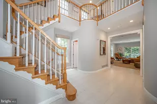 406 Merion Hill Ln, Conshohocken, PA 19428 - Photo 4