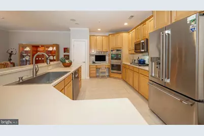 406 Merion Hill Lane, Conshohocken, PA 19428 - Photo 12