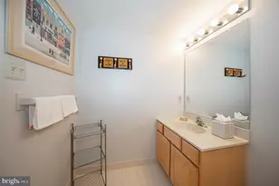 406 Merion Hill Ln, Conshohocken, PA 19428 - Photo 40