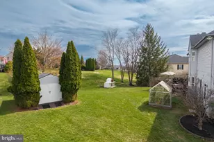 7017 Windswept Ln, Norristown, PA 19403 - Photo 30