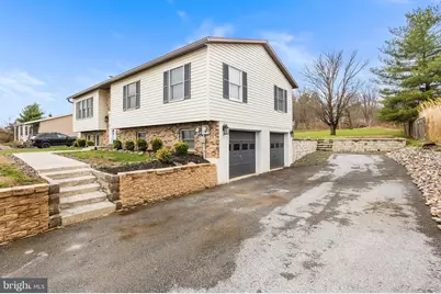 1413 Heather Place, Pottstown, PA 19464 - Photo 4