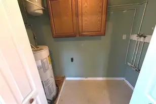321 W Chestnut St, Pottstown, PA 19464 - Photo 10