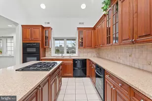 753 Mustin Ln, Villanova, PA 19085 - Photo 12