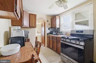 514 Fitzwatertown Rd, Willow Grove, PA 19090 - Photo 8