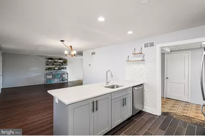 120 E Germantown Pike, Plymouth Meeting, PA 19462 - Photo 12