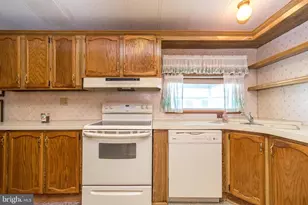 720 Cypress Ct, North Wales, PA 19454 - Photo 10