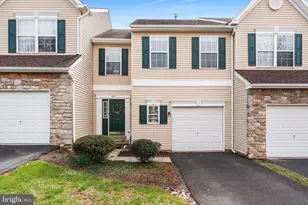 1015 Andrew Way, Royersford, PA 19468 - Photo 2