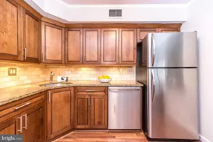 10204 Valley Forge Cir, King of Prussia, PA 19406 - Photo 26