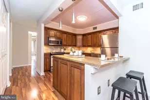 10204 Valley Forge Cir, King of Prussia, PA 19406 - Photo 18