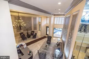 10204 Valley Forge Cir, King of Prussia, PA 19406 - Photo 4