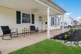 437 Newton Rd, Hatboro, PA 19040 - Photo 2