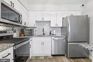 22 Fitzwatertown Rd, Willow Grove, PA 19090 - Photo 4