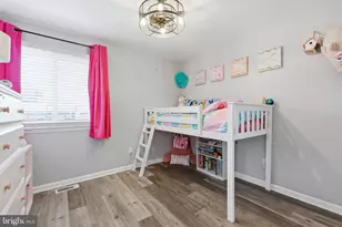 22 Fitzwatertown Rd, Willow Grove, PA 19090 - Photo 20