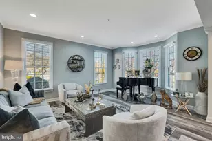 407 Merion Hill Ln, Conshohocken, PA 19428 - Photo 4