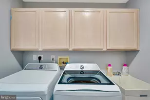 407 Merion Hill Ln, Conshohocken, PA 19428 - Photo 34