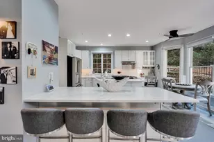 407 Merion Hill Ln, Conshohocken, PA 19428 - Photo 6