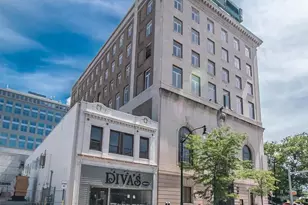 1 W Main St, Norristown, PA 19401 - Photo 10