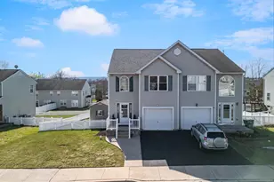 671 Daisy Ln, Pennsburg, PA 18073 - Photo 48