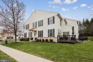 1 Coventry Ct, Conshohocken, PA 19428 - Photo 26