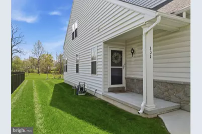201 Hampton Court, Harleysville, PA 19438 - Photo 32