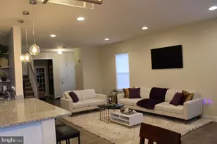 201 Hampton Ct, Harleysville, PA 19438 - Photo 4