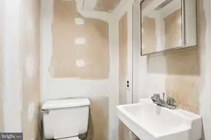 708 Meetinghouse Rd, Elkins Park, PA 19027 - Photo 34