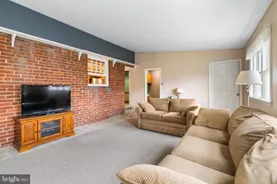 1991 Maplewood Ave, Abington, PA 19001 - Photo 10