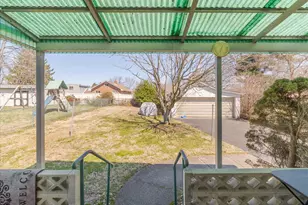 319 Margaretta Ave, Huntingdon Valley, PA 19006 - Photo 2