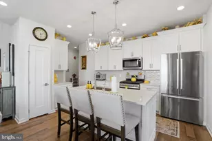 380 Huntington Ln, Ambler, PA 19002 - Photo 4