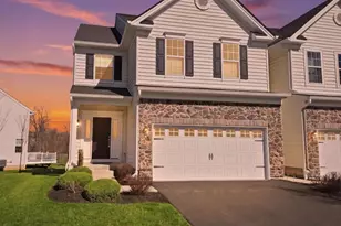 109 Briarwood Ln, Colmar, PA 18915 - Photo 2