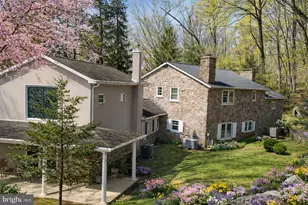 941 Cedar Rd, Schwenksville, PA 19473 - Photo 1