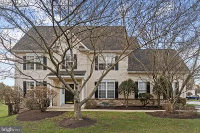 376 Hobson Place, Blue Bell, PA 19422 - Photo 2