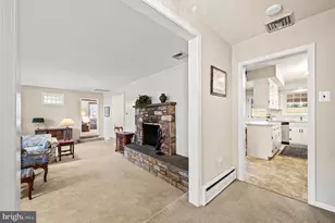 4129 Presidential Dr, Lafayette Hill, PA 19444 - Photo 4